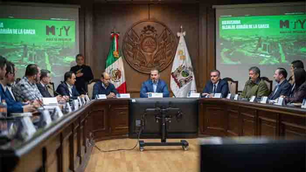 Adrián de la Garza alista la ciudad de Monterrey para el Mundial de Fútbol 2026.