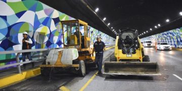 mantenimiento-de-vialidades-monterrey-y-san-pedro-en-el-túnel-de-la-loma-larga