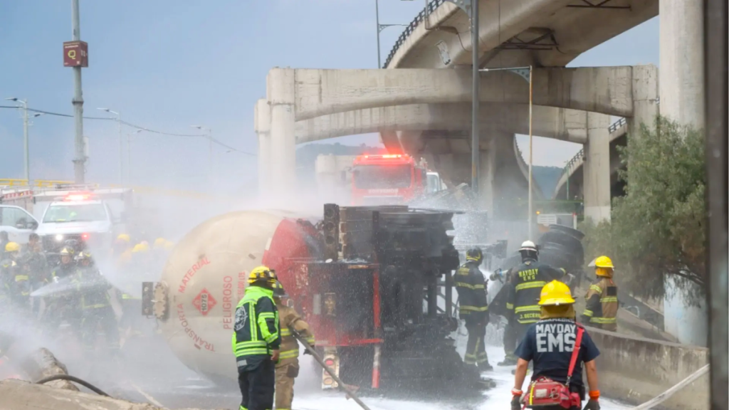 Explosión De Pipa De Gas, Iztapalapa, Tragedia, Heridos, Daños