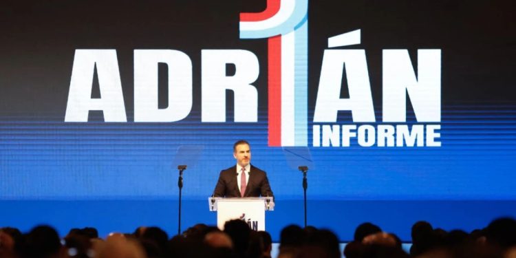 011025- Nl Primero - Nuevo León Primero Primer-informe-de-adrián-destaca-resultados - Nuevo León Primero