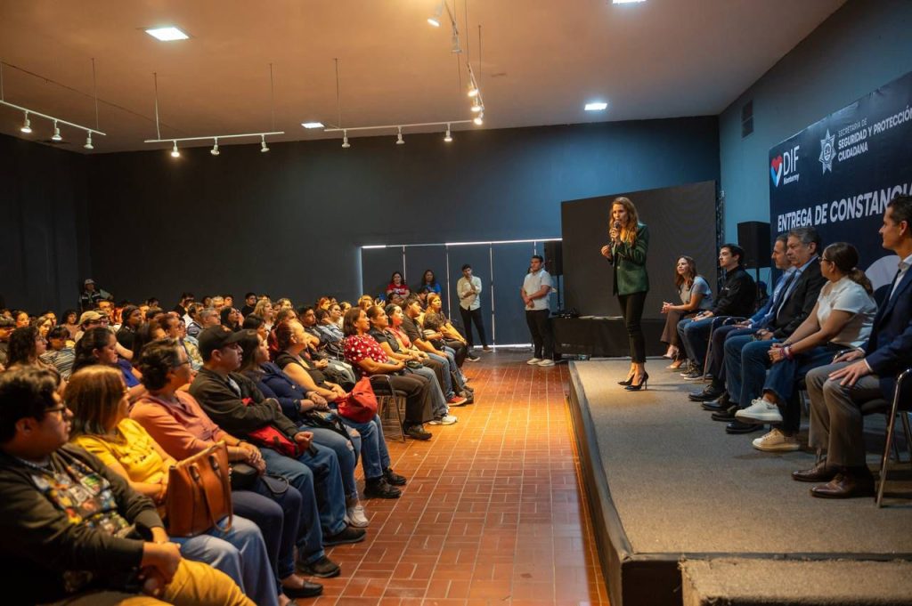 Maneja-seguro-conductores-capacitados-cultura-vial-arena-monterrey