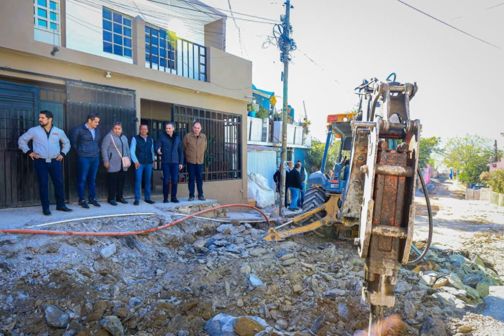 Avanzan-obras-de-drenaje-y-areas-verdes-en-zona-norte-de-monterrey