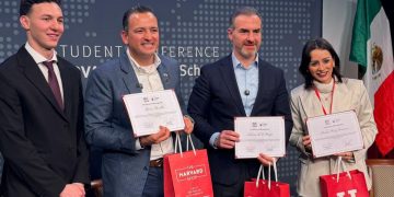 AdriÁn-de-la-garza-harvard-monterrey-foro - Nuevo León Primero