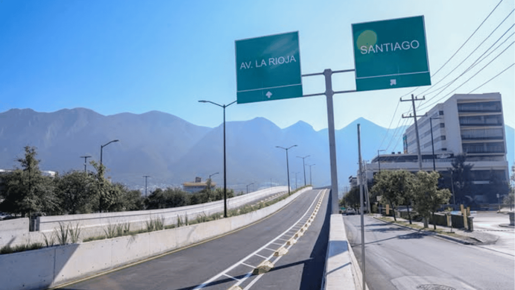 Obra Vial Del Municipio De Monterrey - Nuevo León Primero Obra Vial Del Municipio De Monterrey Circuito Vial Huajuco Concluirá En Agosto - Nuevo León Primero